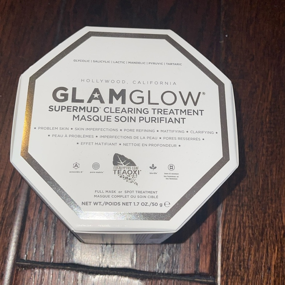 GLAMGLOW